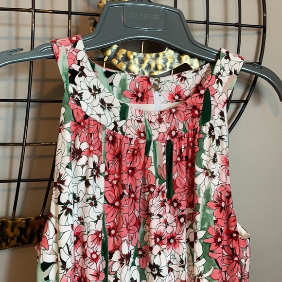 Floral dancing dress - Picture 3 of 5